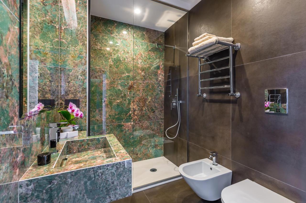 Dei Martiri Suite Naples Exterior photo