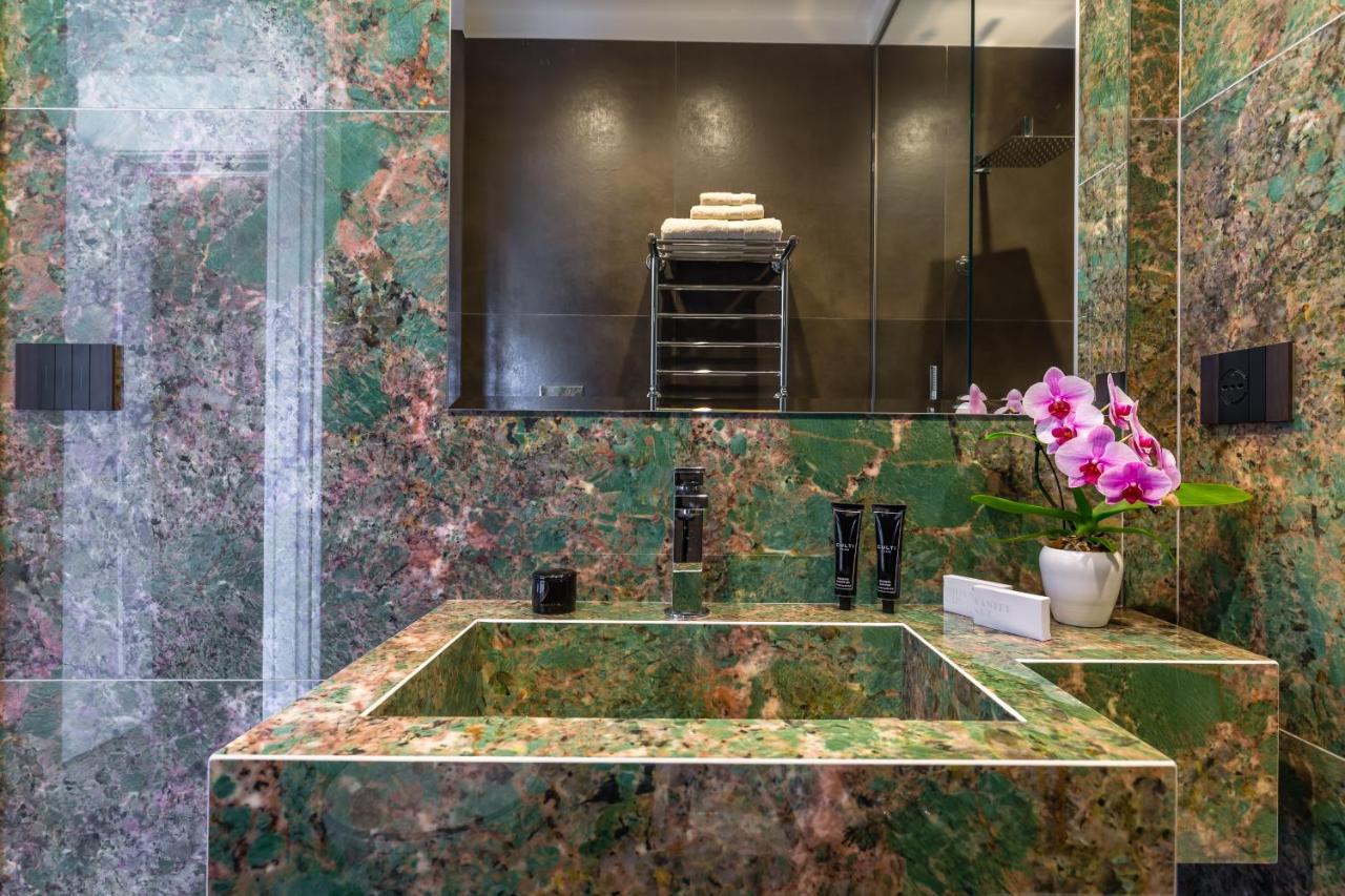 Dei Martiri Suite Naples Exterior photo